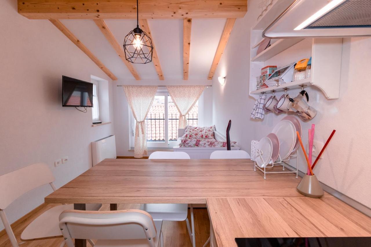 Apartments Pia ピラン エクステリア 写真