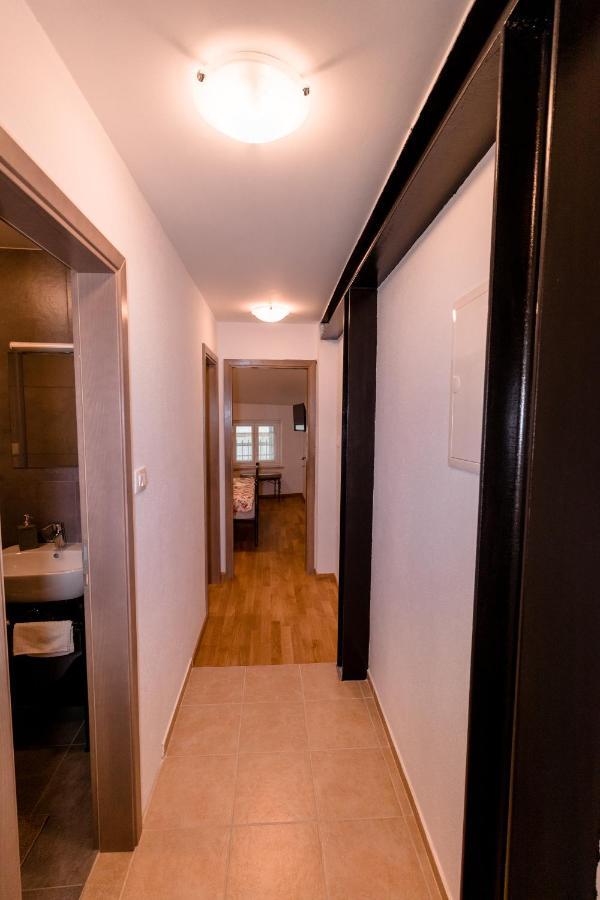 Apartments Pia ピラン エクステリア 写真