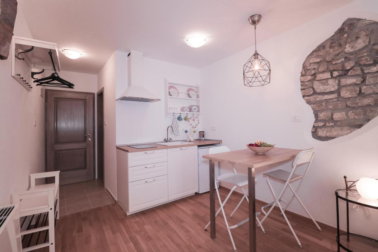 Apartments Pia ピラン エクステリア 写真