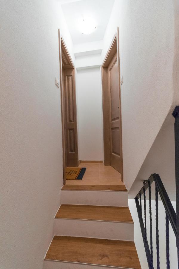 Apartments Pia ピラン エクステリア 写真